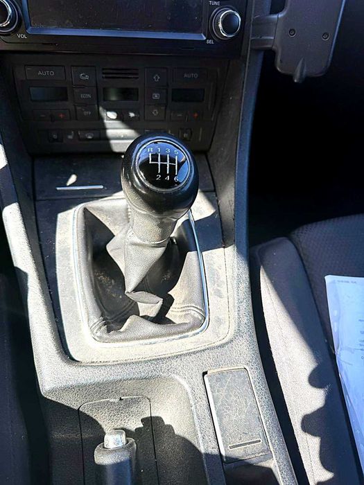 Audi A4 2003 VIN WAUZZZ8E94A019452 фото оголошення 10 з 18