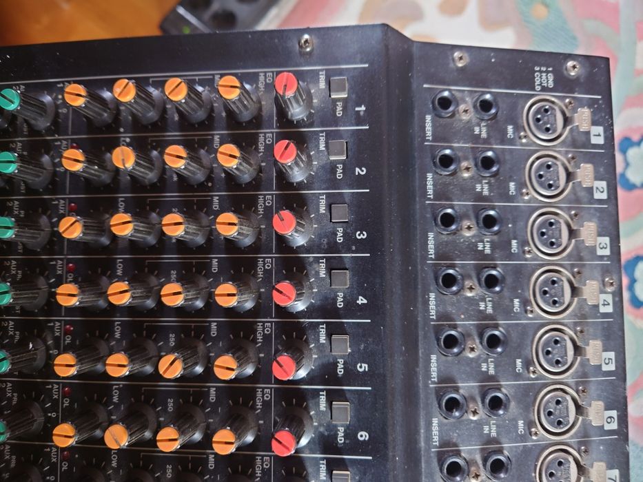 Mikser analogowy Tascam M-1016 made in Japan