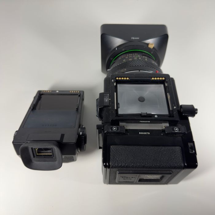 BRONICA ETRSI 4x6 analógica