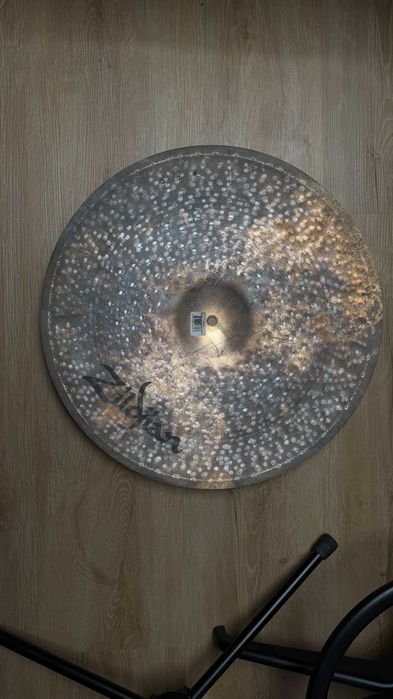 Zildjian 20" K Custom Left Side Ride Cymbal with Rivets