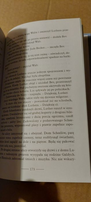 Uciec przed świętami - John Grisham