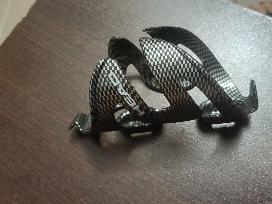 Koszyk na bidon HEAD stan bdb carbon