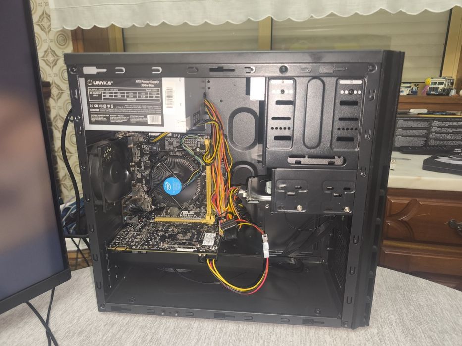 Torre gamer i3 4150 GTX 960 2Gb