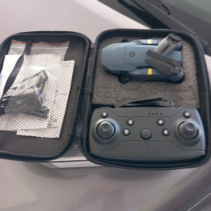 Drone novo com 2 câmaras