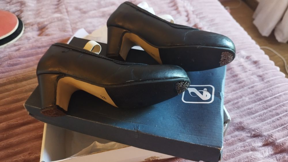 Sapatos sevilhanas