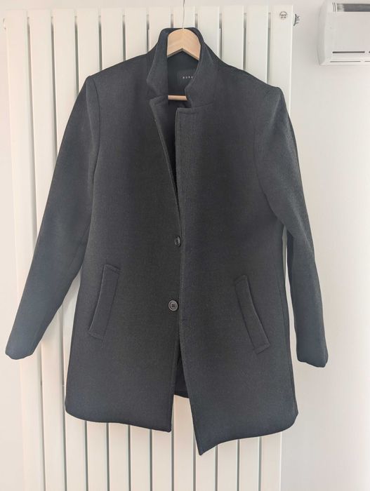 Elegancki i klasyczny szary zimowy płaszcz męski Buratti rozm M