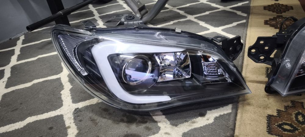 Lampy Subaru Impreza GD Xenon Hawk LED