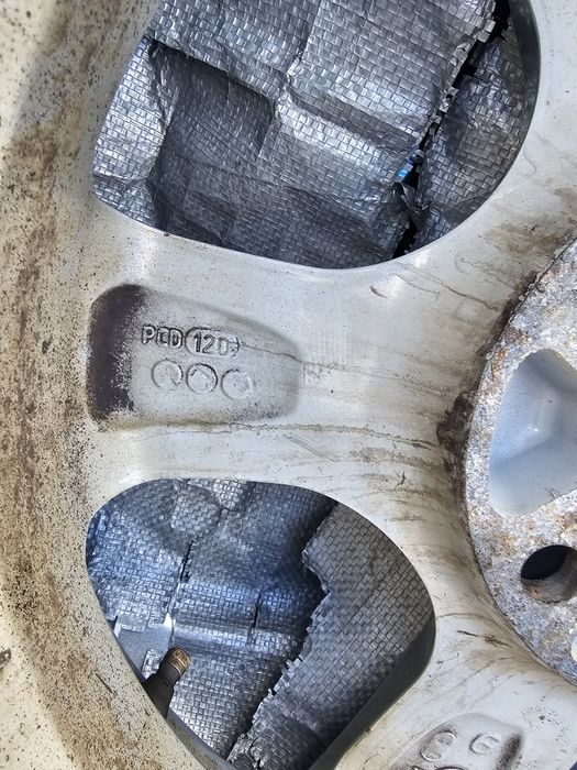 Koła aluminiowe zimowe do BMW 205/55 R 16