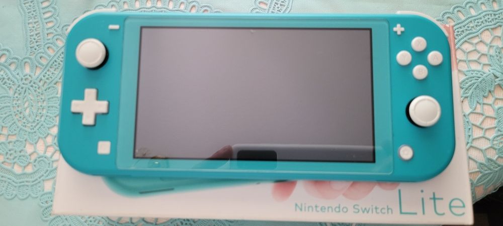 Consola Nintendo switch litle