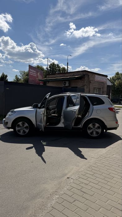 Hyundai Santa Fe 2012 | Повний привід | 7 місць