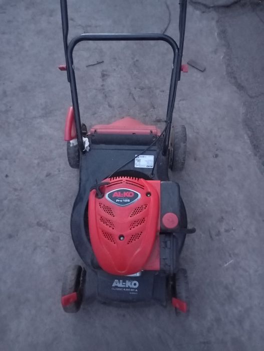 бензинова самохідна газонокосилка Al-ko pro125