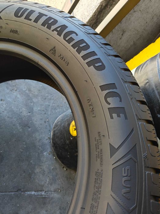 R17 225 60 зимові шини Goodyear Ultra Grip Ice SUV чудовий стан агресивні арктичні