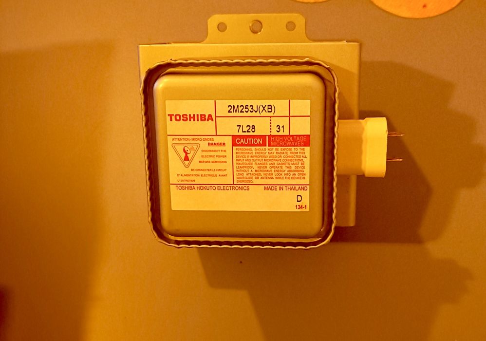 Magnetron Toshiba 2M253J(XB)
