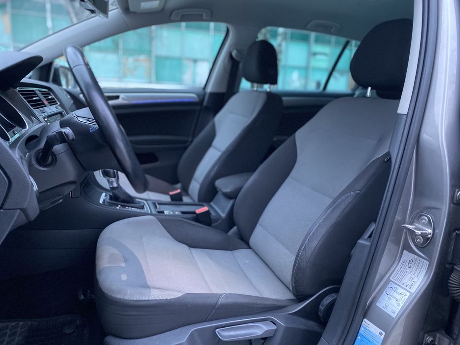 Volkswagen e-golf 24кВт 2014p