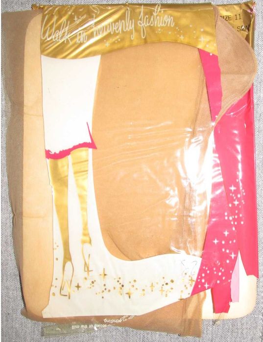 Oryginalne pończochy nylonowe 1 para FF ze szwem, j.beżowe, lata 70-te