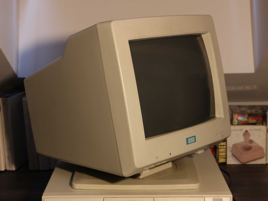 Monitor CRT Siemens Multisync AUM-1381A