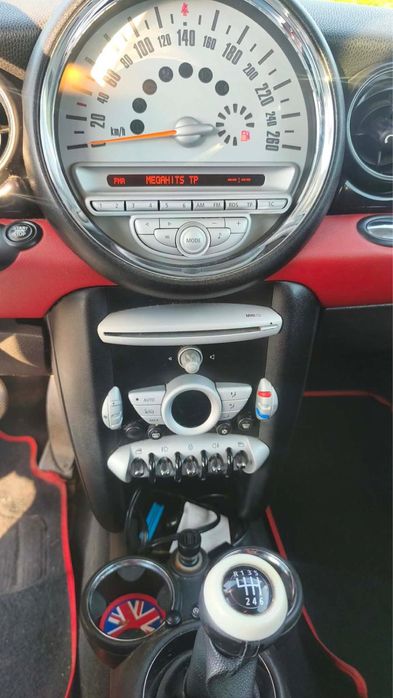 MINI Clubman — fotografia 9