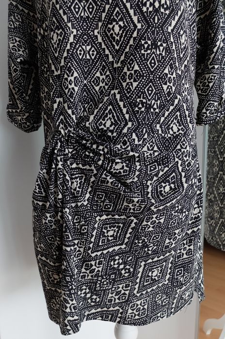 Vestido estampado Zara