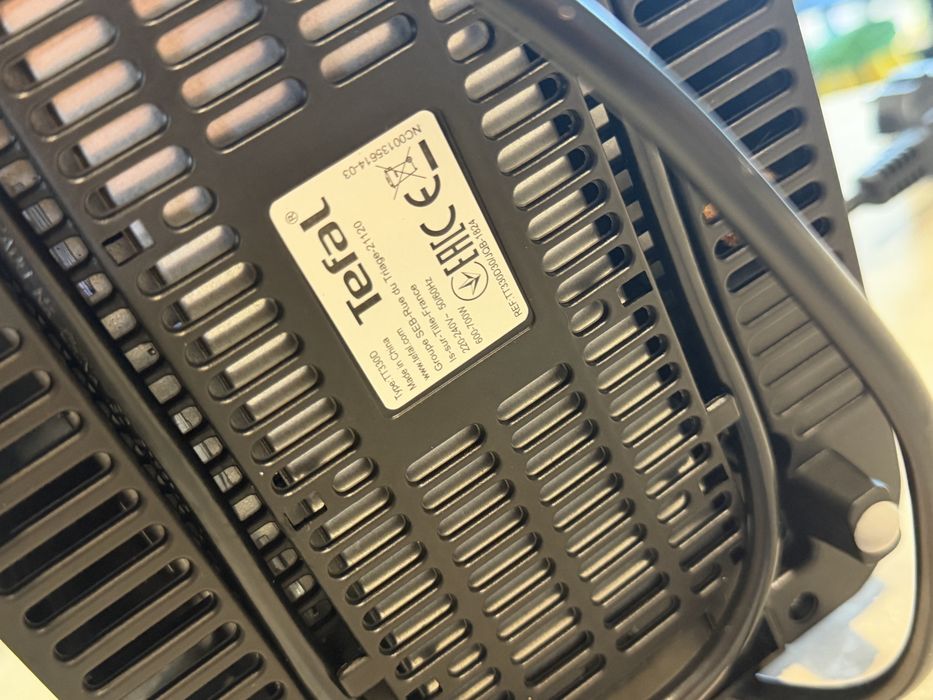 Тостер Tefal TT330D30