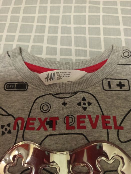 Світшот на хлопчика 3-4 роки