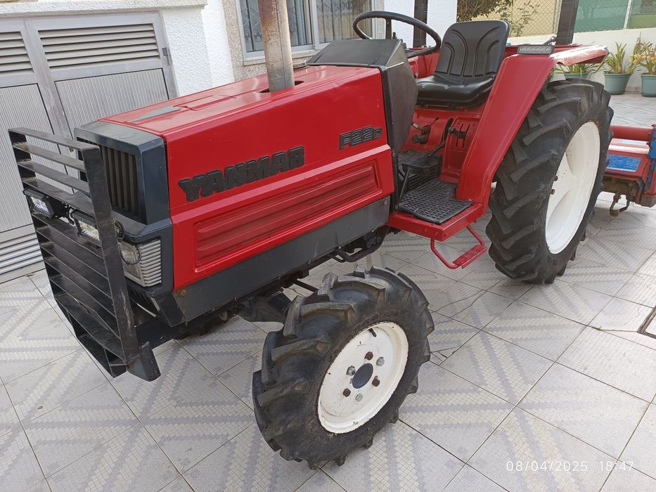 Trator Yanmar F 22