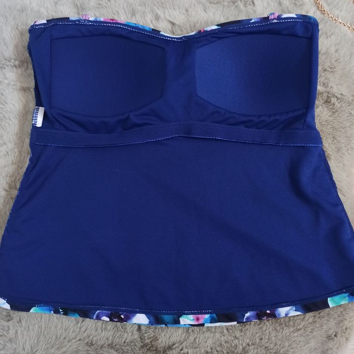 Top od bikini w kwiaty