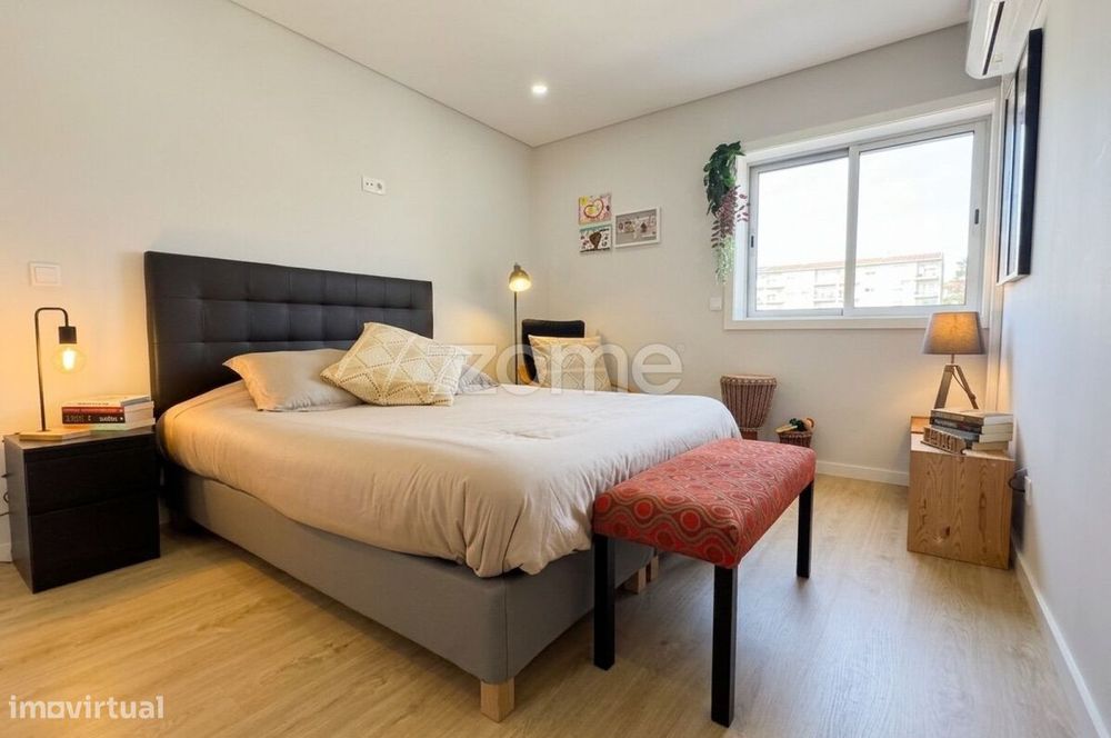 Apartamento T3 com Duas Frentes em Ermesinde | Conforto e Qualidade — Ermesinde, Porto