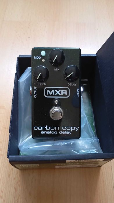 Mxr carbon copy com caixa