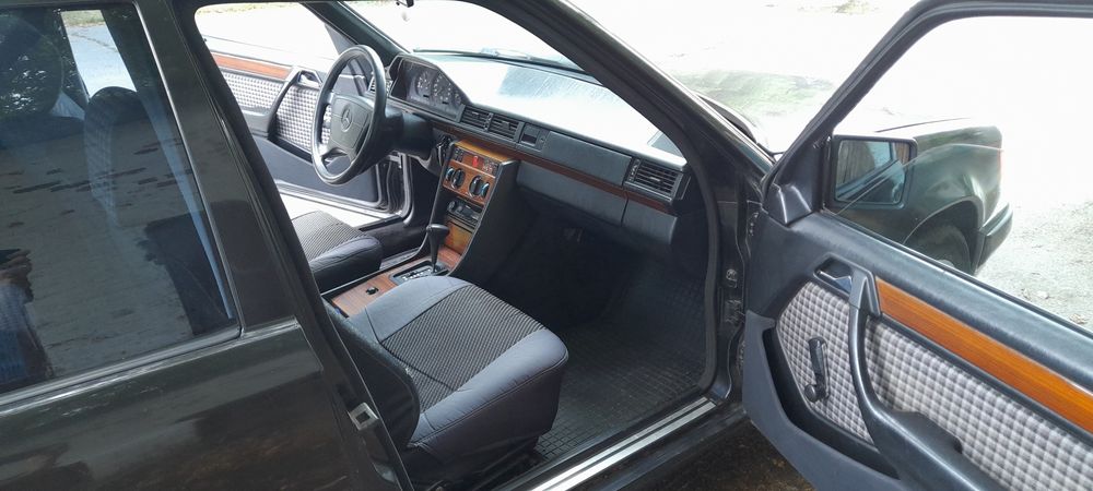 Продам Мерседес W124