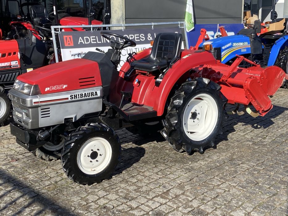Trator agricola SHIBAURA tração 4 rodas com fresa