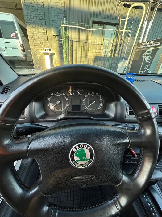 Skoda Octavia 2002 VIN TMBBL41U828570051 фото оголошення 7 з 8