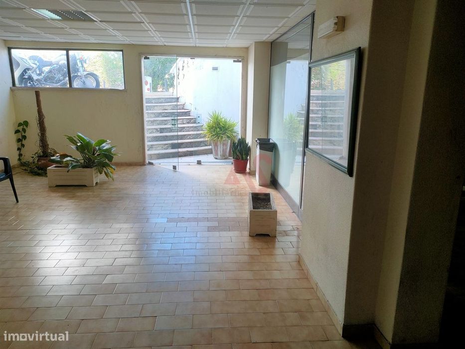 Loja de 9,5 m² no Edifício Varandas do Mar em Albufeira