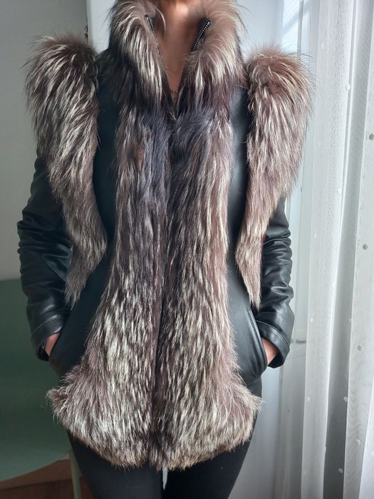 Жіноча куртка, зима.