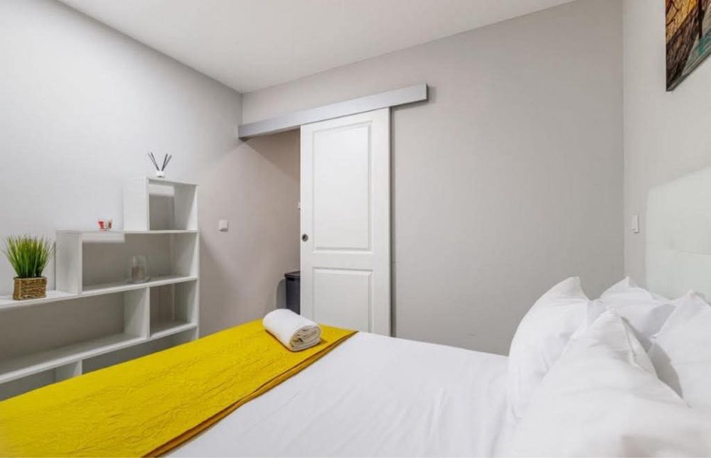 Estudio T0 - Totalmente equipado em Alojamento