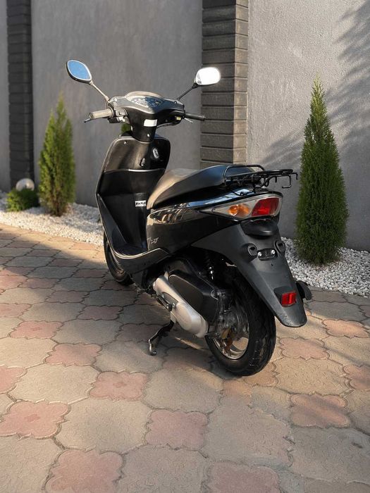 Скутер Honda dio af 68