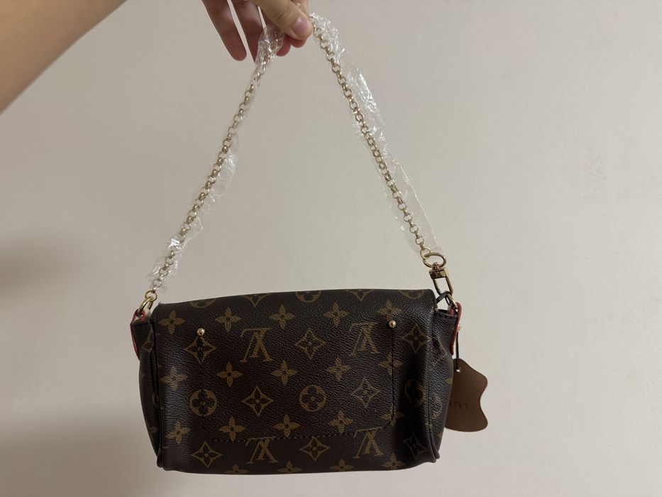 сумка  Louis Vuitton Favorite MM