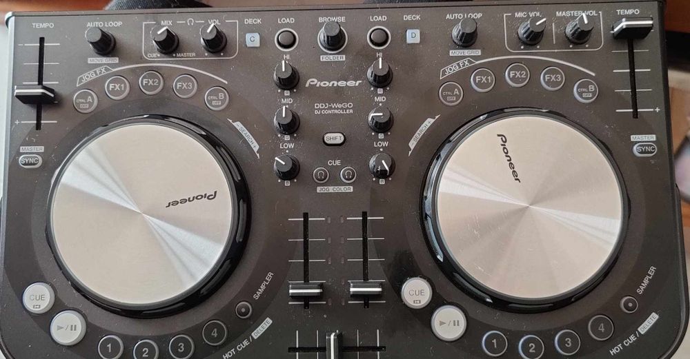 DDJ-WEGO-K: Controlador para DJ compacto