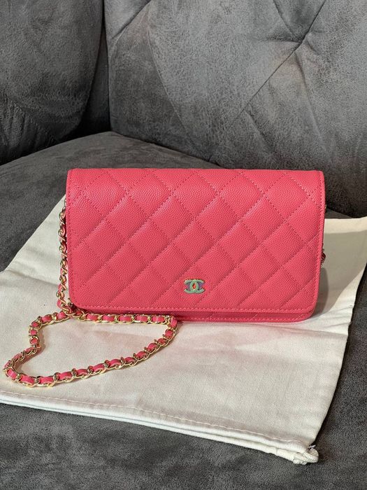 Сумочки / Chanel  19 см Срібні Та Золоті Гарнітури!!