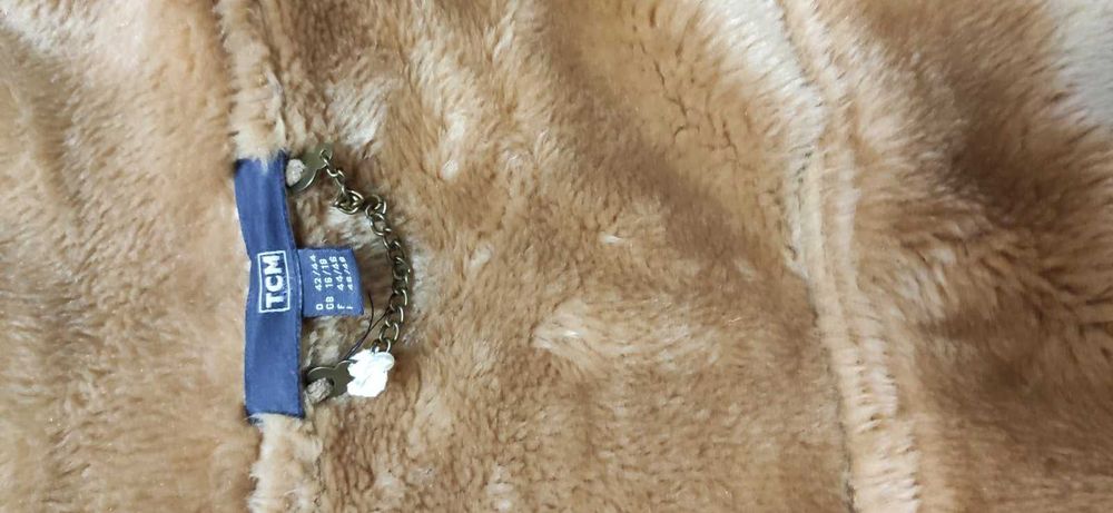 Дубленка Tcm Tchibo, куртка жакет жіночий верхній одяг сорочка шуба