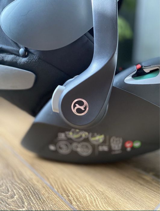 Автокрісло Cybex Cloud Z i-Size