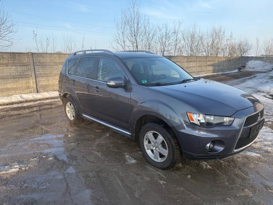 Mitsubischi outlander 2.0b lpg