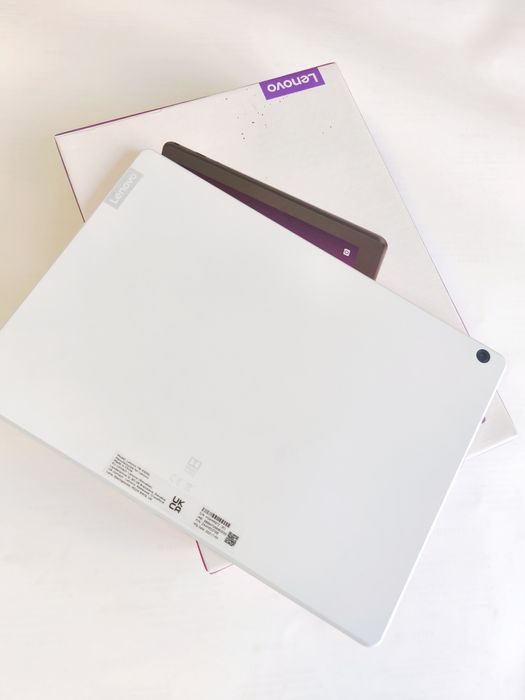Продам практично новий LENOVO tab 10M 2G+32Gb