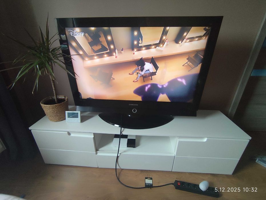 Telewizor Samsung+szafka rtv