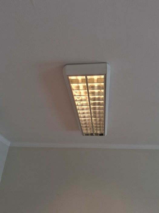 Lampy biurowe 4 sztuki