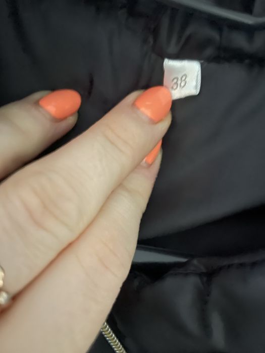 Damska czarna kurtka