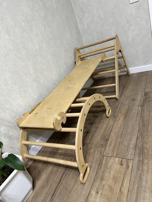 Продаю розвиваючий центр