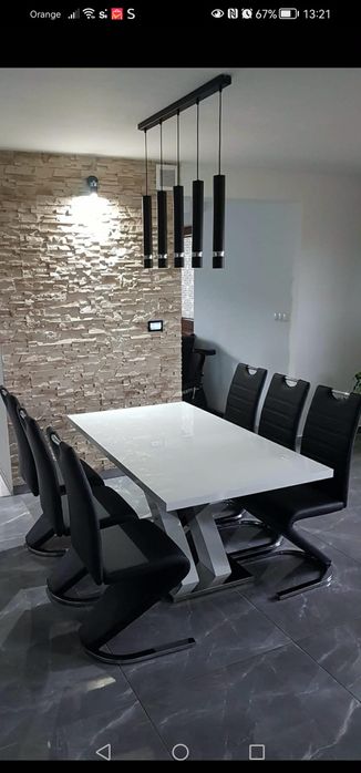 Krzesła do renowacji