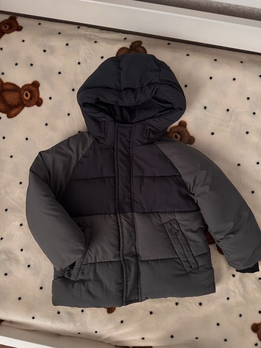 Куртка Zara 98 р.,