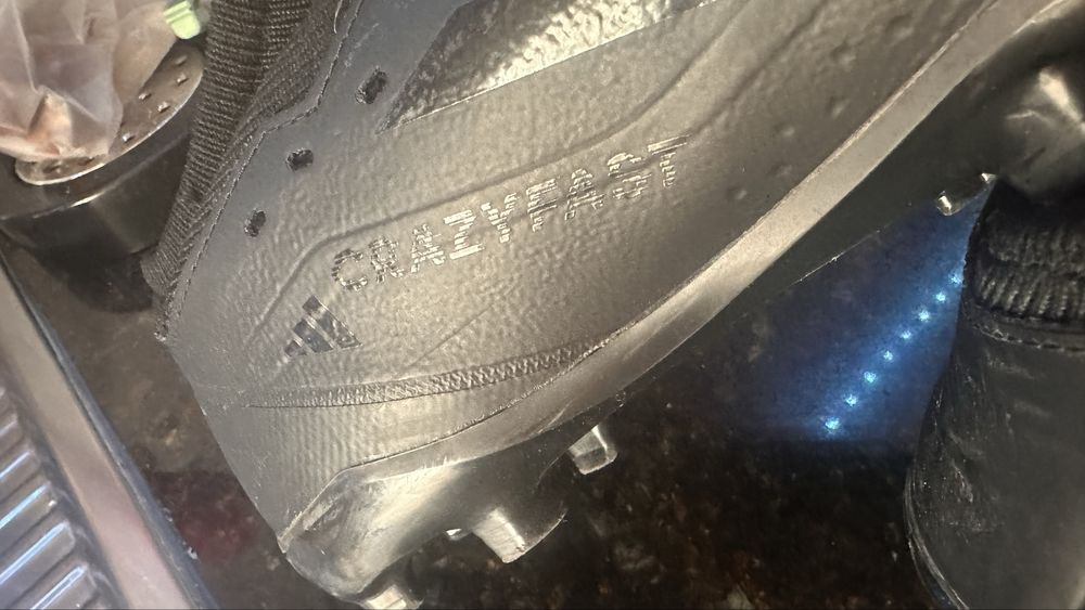 Chuteiras futebol Adidas