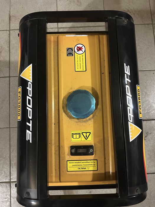 Бензиновий генератор 3квт